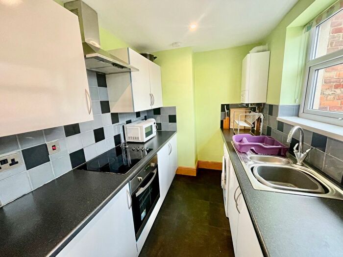 4 Bedroom Flat To Rent In Borough Road, Middlesbrough, TS1