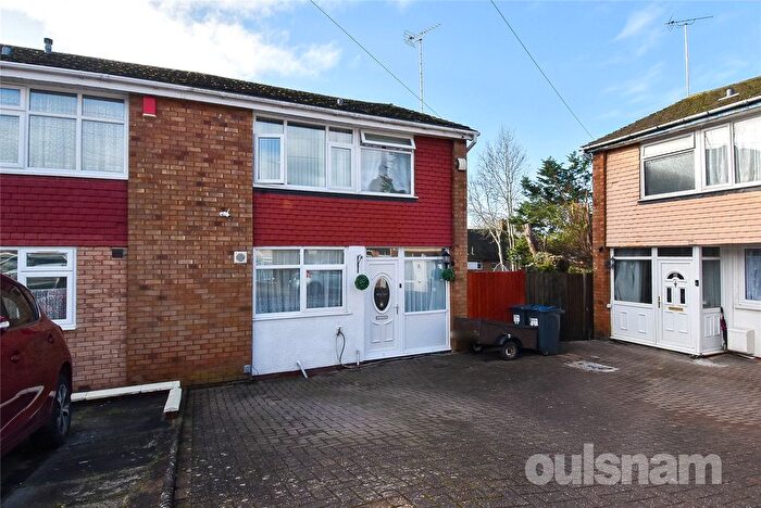 3 Bedroom End Terrace House For Sale In Frome Way, Kings Heath, Birmingham, West Midlands, B14