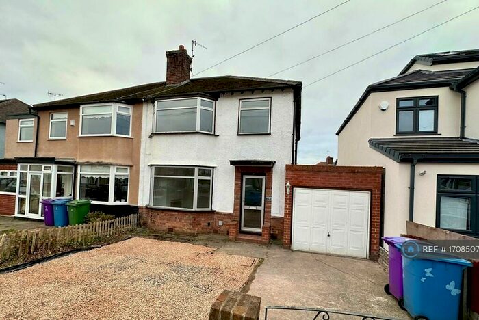 3 Bedroom Semi-Detached House To Rent In Kirkmaiden Road, Liverpool, L19