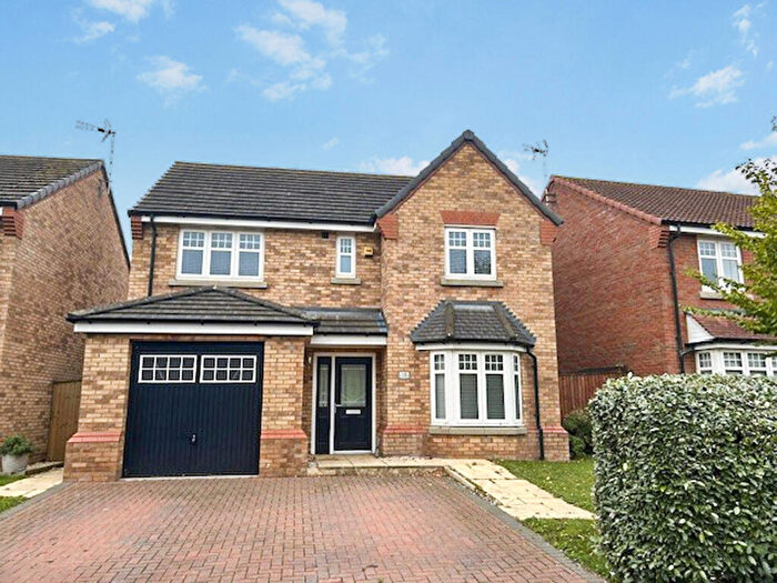 4 Bedroom Detached House To Rent In Lovesey Avenue, Hucknall, NG15