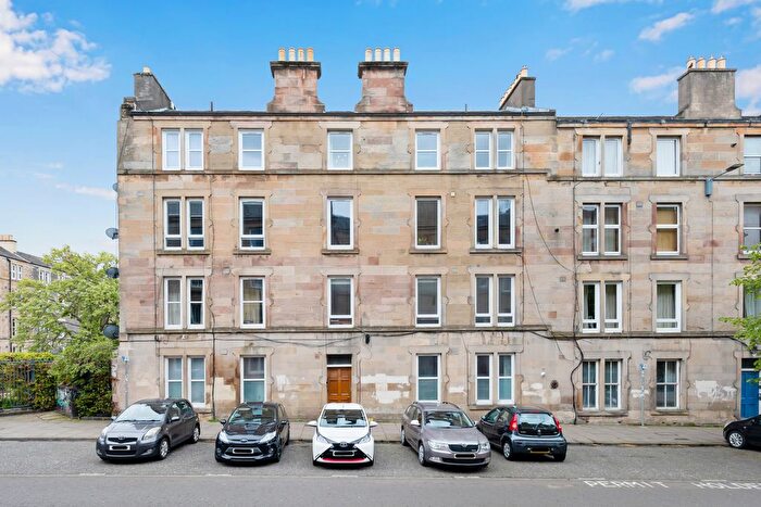 2 Bedroom Flat For Sale In / Albert Street, Leith, Edinburgh, EH7