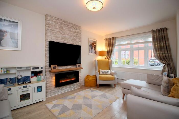 3 Bedroom Semi-Detached House For Sale In Starling Walk, Penallta, Hengoed, CF82