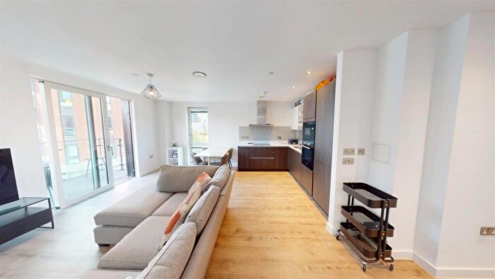 2 Bedroom Apartment For Sale In The Quarry, Middlewood Street, Salford, M5