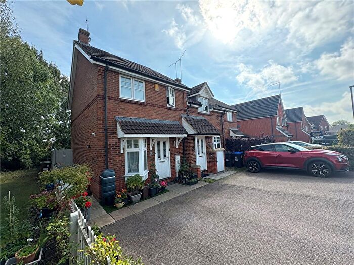 2 Bedroom End Of Terrace House For Sale In Harrow Lane, Lang Farm, Daventry, Northamptonshire, NN11