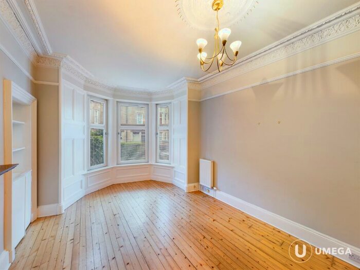 2 Bedroom Flat To Rent In Millar Crescent, Morningside, Edinburgh, EH10