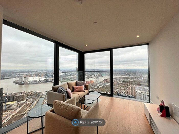 2 Bedroom Semi Detached House To Rent In Hampton Tower, London, E14