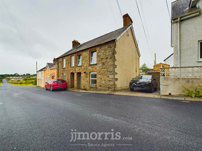 2 Bedroom Semi-Detached House For Sale In Hermon, Glogue, SA36