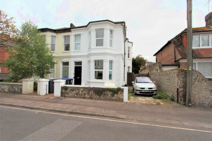 1 Bedroom Flat To Rent In Madeira Avenue, Worthing, BN11