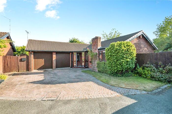 3 Bedroom Bungalow For Sale In Fairford Close, Redditch, Worcestershire, B98