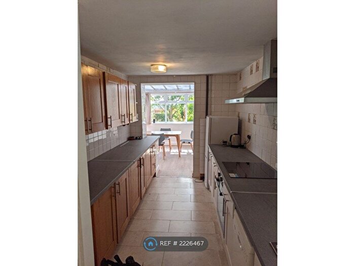 3 Bedroom End Of Terrace House To Rent In Summerwood Lane, Nottingham, NG11