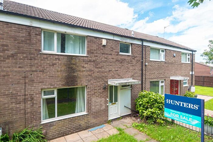 3 Bedroom Terraced House For Sale In Rossefield Walk, Bramley, LS13