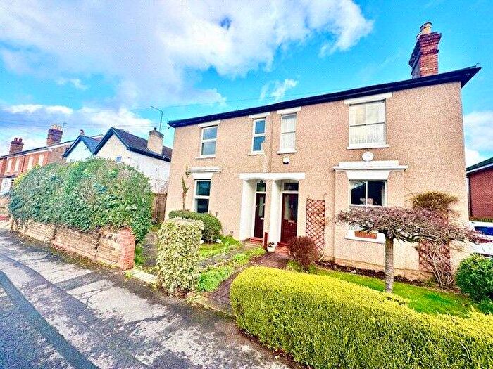 2 Bedroom Semi-Detached House For Sale In Fairford Road, Maidenhead, Berkshire, SL6