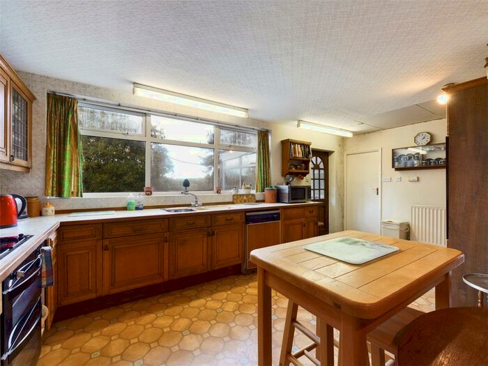 5 Bedroom Detached House For Sale In Beech Close, Kinver, Stourbridge, West Midlands, DY7