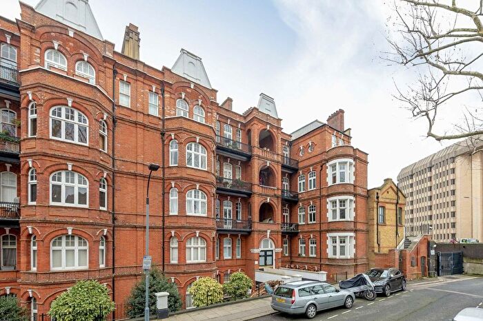 2 Bedroom Flat To Rent In Mornington Avenue, West Kensington, W14