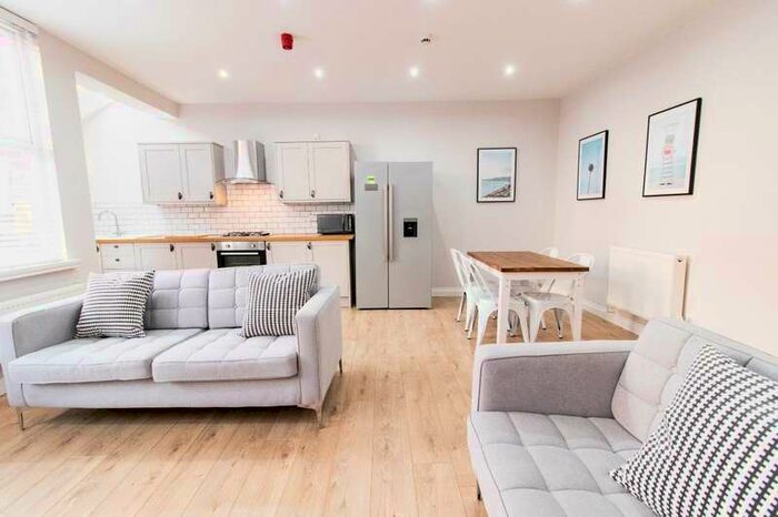 6 Bedroom Terraced House To Rent In Avondale Road, Wavertree, Liverpool, L15