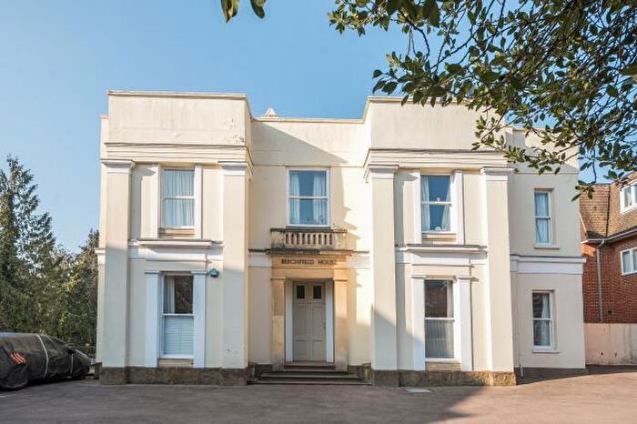 2 Bedroom Apartment For Sale In West Bar Street, Banbury, OX16