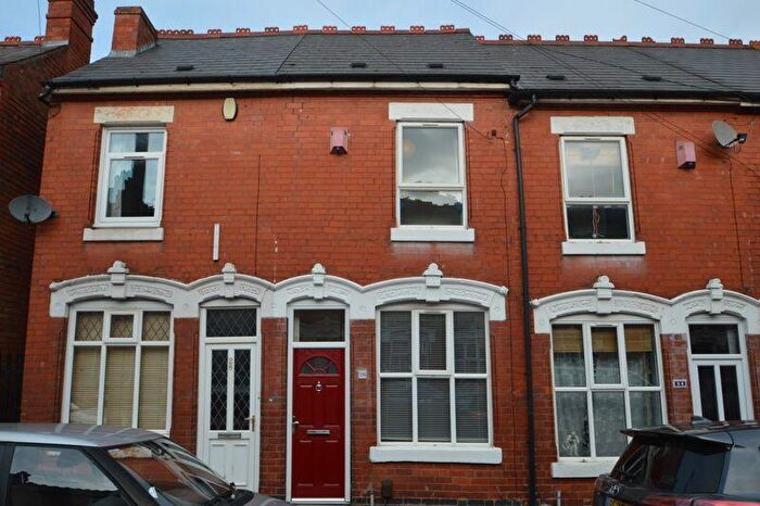 2 Bedroom Terraced House To Rent In Bank Street, Kings Heath, B14