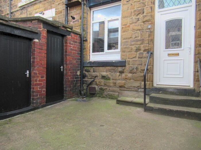 2 Bedroom Terraced House To Rent In Talbot Terrace, Rothwell, Leeds, LS26