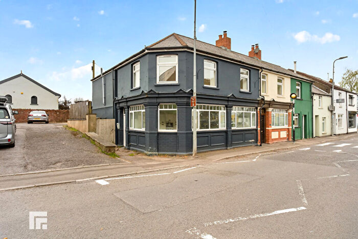 4 Bedroom End Of Terrace House For Sale In The Mews, Merthyr Road, Tongwynlais, CF15
