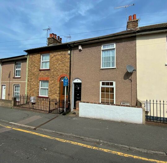 2 Bedroom Terraced House To Rent In Trafalgar Road, Gravesend, DA11