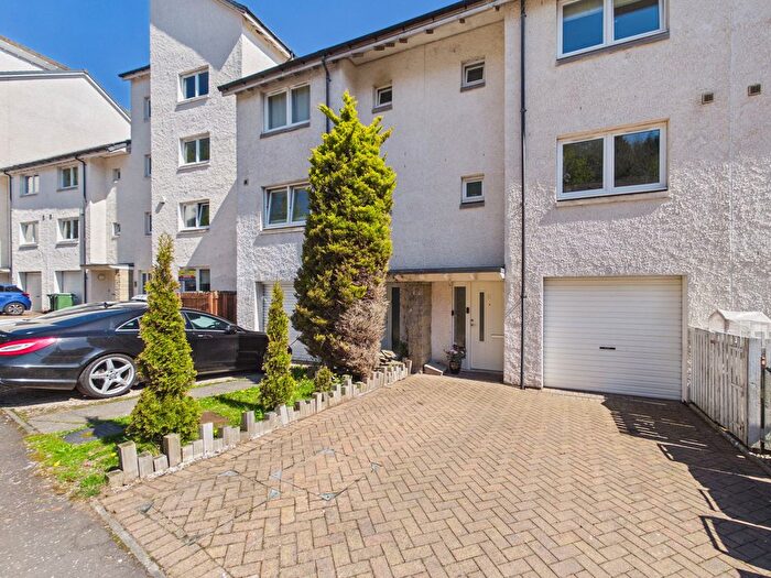 4 Bedroom Town House For Sale In Riverside Park, Blairgowrie, Perthshire, PH10