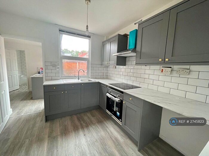 2 Bedroom Terraced House To Rent In Queen Street, Hucknall, Nottingham, NG15