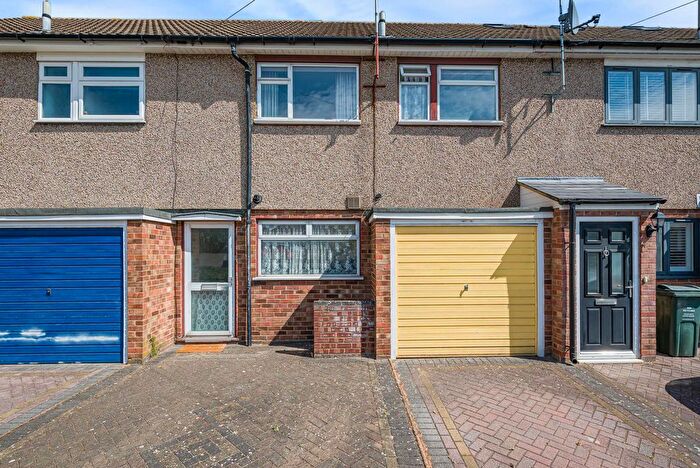 3 Bedroom Terraced House For Sale In Dartford Road, Dartford, DA1