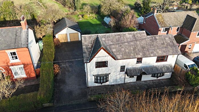 4 Bedroom Detached House For Sale In Station Road, Little Hoole, Preston, PR4