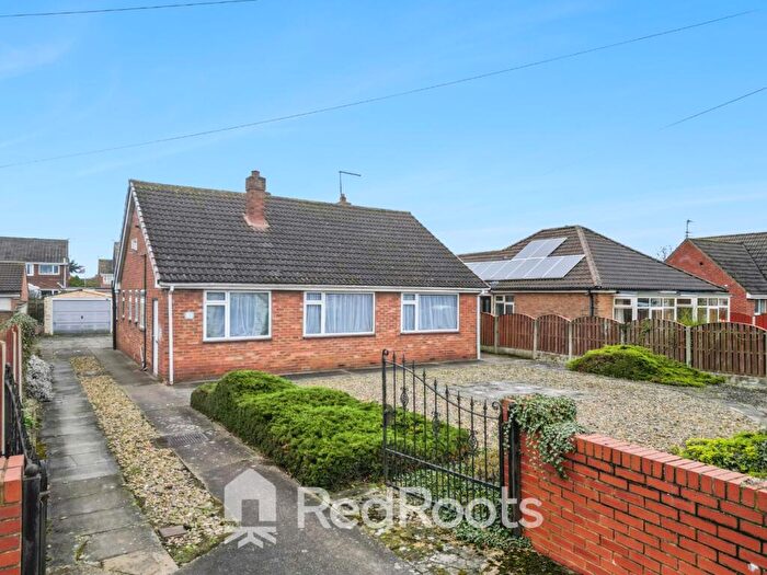 2 Bedroom Detached Bungalow For Sale In Station Road, Hatfield, Doncaster, DN7