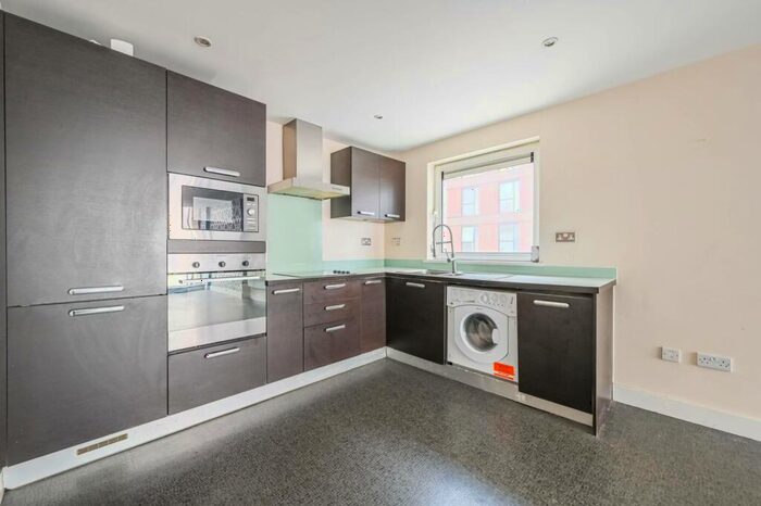 1 Bedroom Flat To Rent In Gallions Road, , Gallions Reach, London, E16