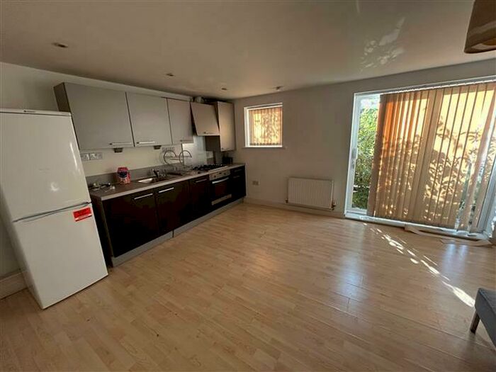 1 Bedroom Apartment To Rent In Great Colmore Street, Birmingham, B15