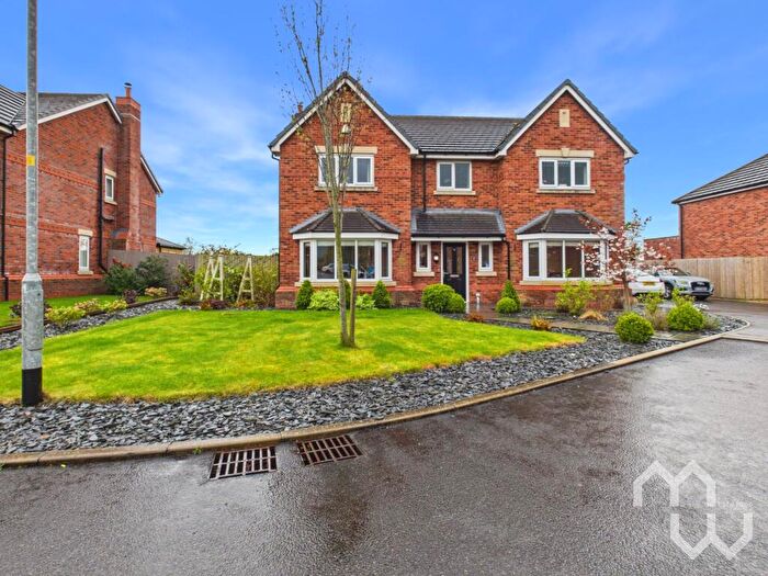 5 Bedroom Detached House For Sale In Fieldings Close, Longton, PR4