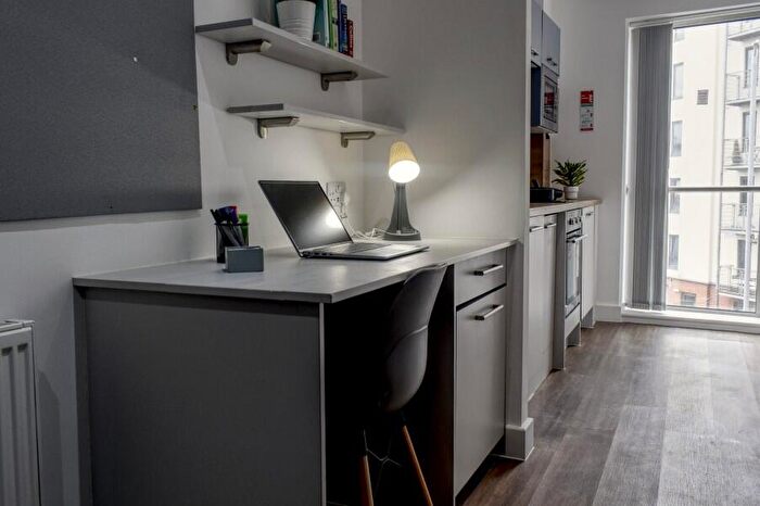 Studio To Rent In Premium Studio Orbital House, NG7