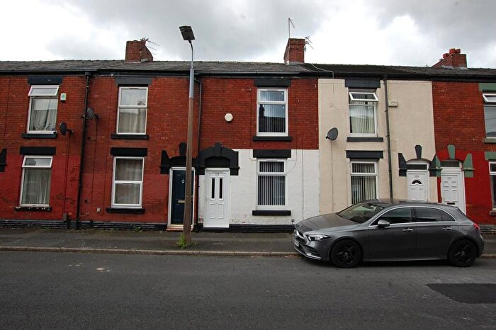 2 Bedroom Terraced House To Rent In Minto Street, Ashton-under-Lyne, Greater Manchester, OL7