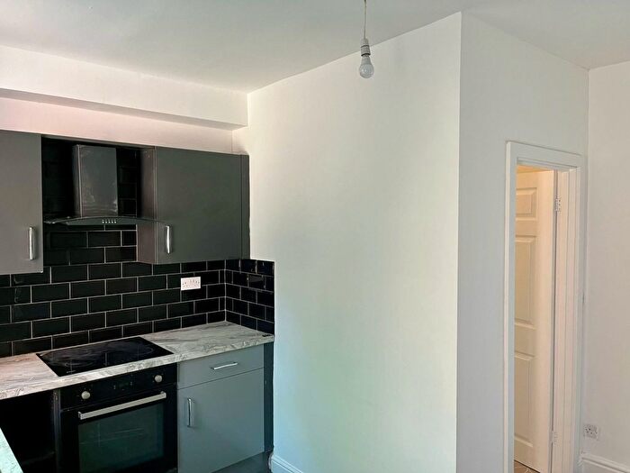 3 Bedroom Terraced House To Rent In Leyburn Road, Sheffield, South Yorkshire, S8