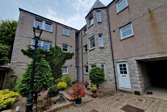 1 Bedroom Flat To Rent In Broomhill Mews, Aberdeen, AB10