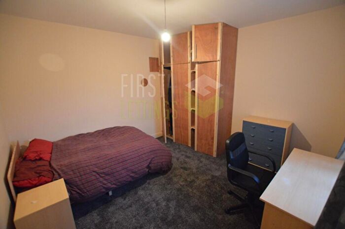 4 Bedroom Terraced House To Rent In Hartopp Road, Clarendon Park, LE2