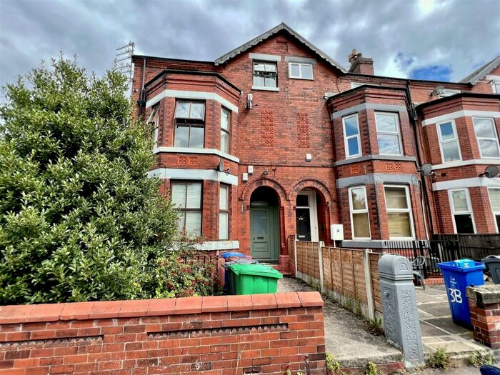 2 Bedroom Apartment To Rent In Goulden Road, Manchester, M20