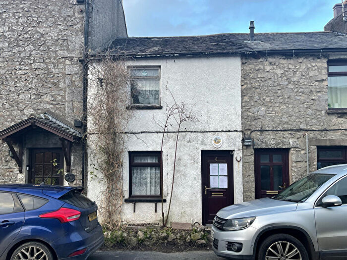 2 Bedroom Terraced House For Sale In Milnthorpe Road, Holme, LA6