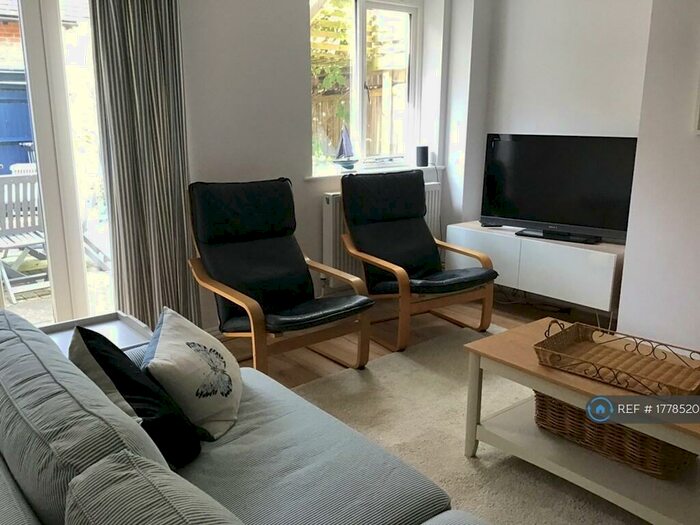 3 Bedroom Terraced House To Rent In Kings Terrace, Emsworth, PO19