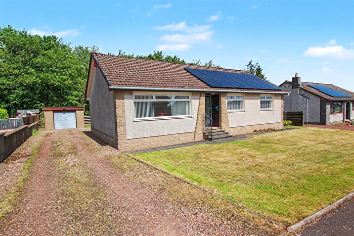 3 Bedroom Detached Bungalow For Sale In Newhouse Court, Carstairs, ML11