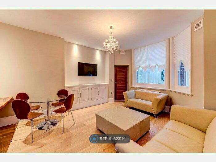 1 Bedroom Flat To Rent In Sloane Gardens, London, SW1W