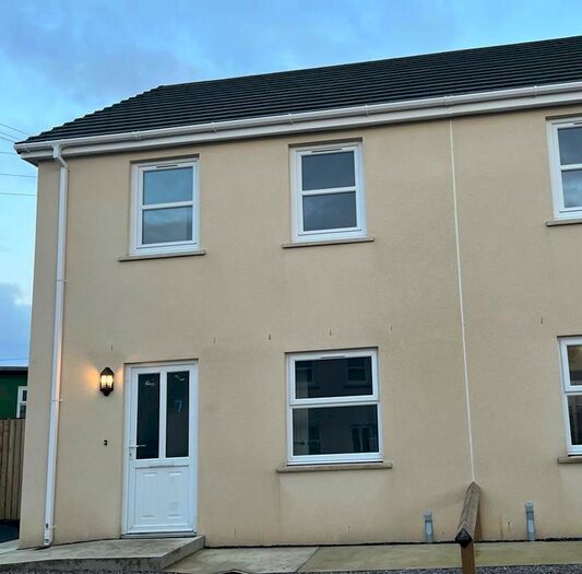 2 Bedroom Semi-Detached House To Rent In Clos Y Delfryn, Tumble, SA14