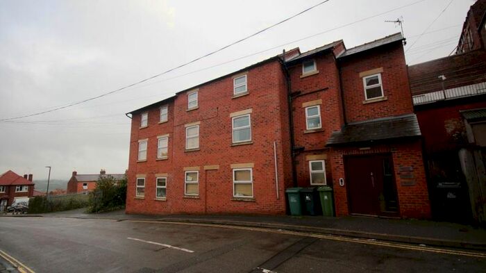 2 Bedroom Flat To Rent In Bedroom Flat, Fletcher Street, Heanor, DE75