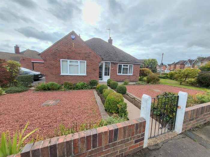 2 Bedroom Bungalow To Rent In Wellgate Avenue, Birstall, Leicester, LE4