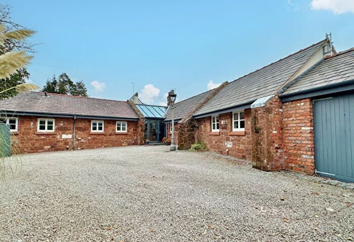 3 Bedroom Property For Sale In Victoria Road, Little Neston, Cheshire, CH64