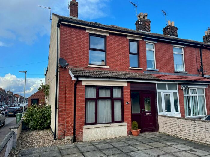 1 Bedroom Flat To Rent In Garrison Road, Great Yarmouth, NR30