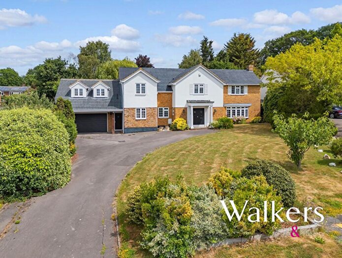 5 Bedroom Detached House For Sale In Chalklands, Howe Green, CM2