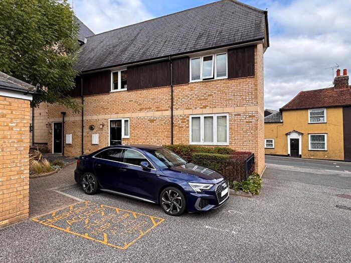 2 Bedroom Flat For Sale In Fambridge Road, Maldon, CM9
