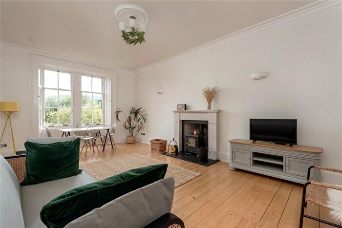 2 Bedroom Apartment To Rent In Lansdowne Crescent, Edinburgh, Midlothian, EH12